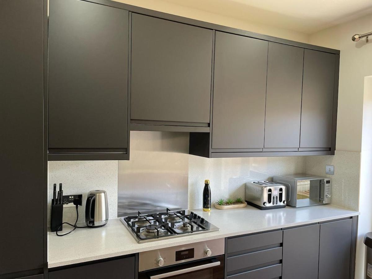 Spacious 3 Bed Flat Belvedere Dartford Exterior photo